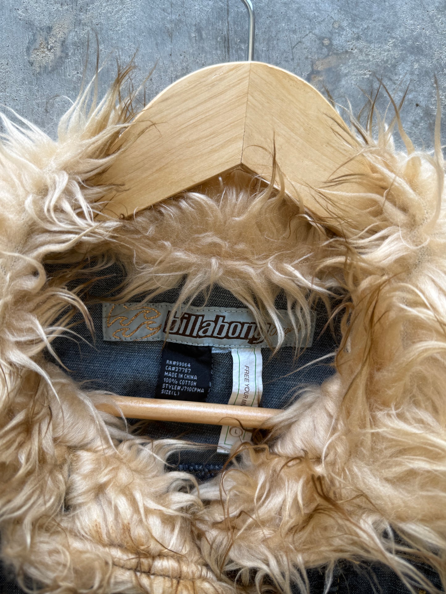 Billabong Faux Fur Jean Jacket - L